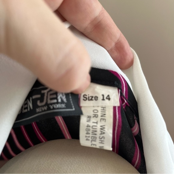 Vintage 1970s Striped Secretary Dress – Dark Academia, Cottagecore, Retro Office - Picture 10 of 11